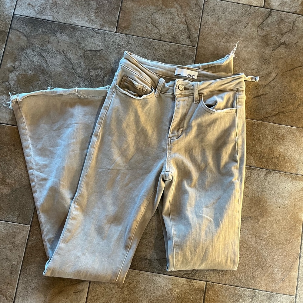Source Unknown Women's Cream Flare Jeans